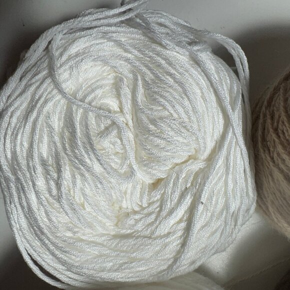 Quality Yarn Bundle - Cakes Teal, Brown, White, Tan #1605 - Picture 7 of 7